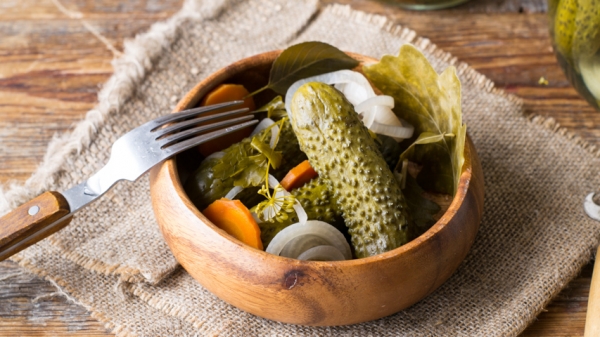 Огурцы маринованные на зиму, пошаговый рецепт с фото