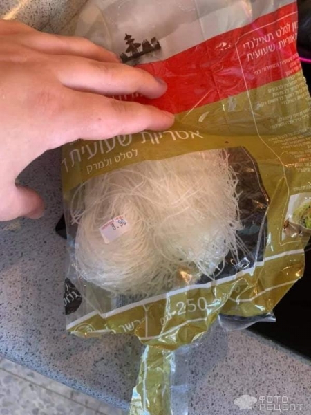 Рецепт: Фунчоза с говяжьей тушенкой - С говядиной.