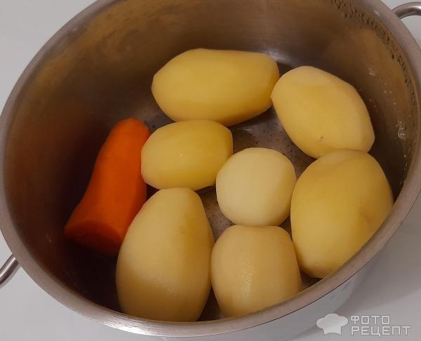 Рецепт: Котлеты из индейки - Детские котлетки из индейки, нежные, с сыром и картофелем. Рецепт: Котлеты из индейки - Детские котлетки из индейки, нежные, с сыром и картофелем.