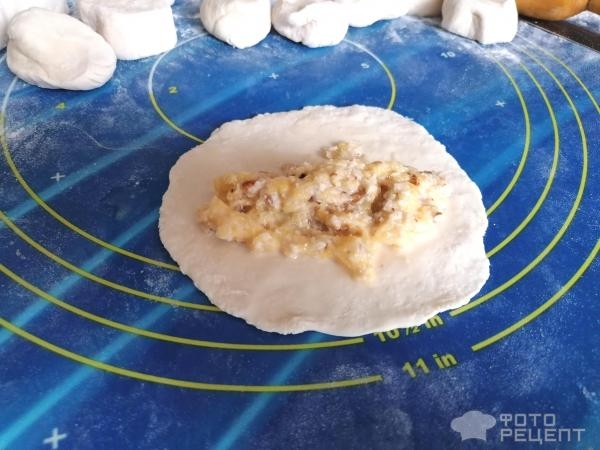 Рецепт: Кутабы - с тыквой и грецким орехом Рецепт: Кутабы - с тыквой и грецким орехом