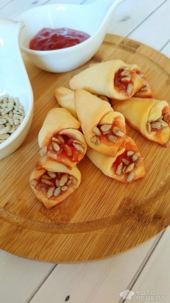 Рецепт: Печенье "Кулек с семечками" - вам семечек насыпать в кулек или в карман? Рецепт: Печенье "Кулек с семечками" - вам семечек насыпать в кулек или в карман?