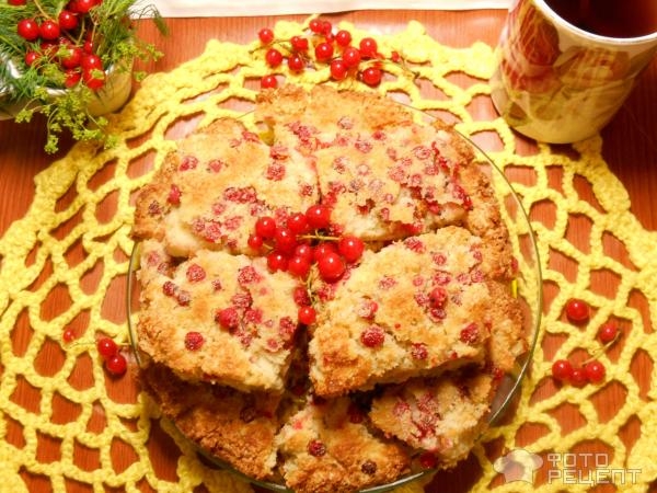 Рецепт: Пирог-десерт со смородиной (без замеса теста) - с чёрствым белым хлебом