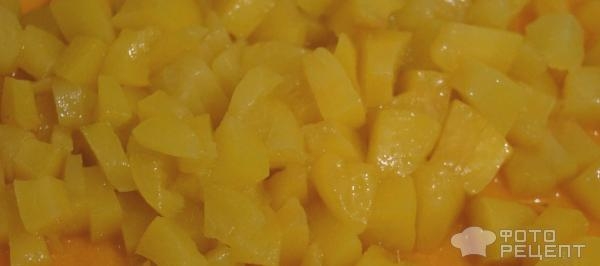 Рецепт: Торт "Молочная девочка" - с персиками и украшением из мастики