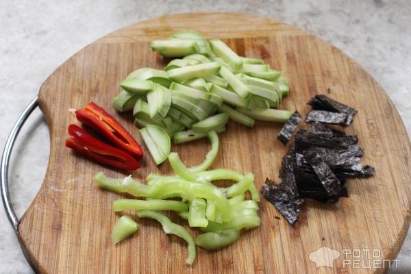 Рецепт: Уха из лососевых - с листами нори Рецепт: Уха из лососевых - с листами нори