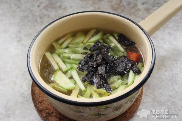 Рецепт: Уха из лососевых - с листами нори Рецепт: Уха из лососевых - с листами нори