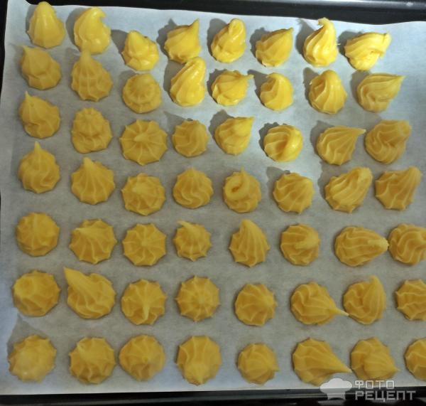 Рецепт: Заварные пирожные - Маленькие вкусняшки съедаются на ура! Рецепт: Заварные пирожные - Маленькие вкусняшки съедаются на ура!