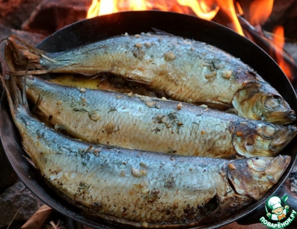 Запеченная сельдь с укропом