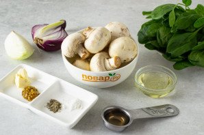 Салат с грибами шампиньонами жареными Салат с грибами шампиньонами жареными