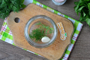 Огурцы с щавелем на зиму Огурцы с щавелем на зиму