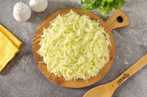 Рулет из кабачков с семгой и сыром Рулет из кабачков с семгой и сыром