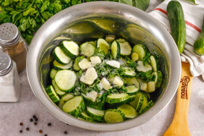 Малосольные огурцы в вакууме Малосольные огурцы в вакууме