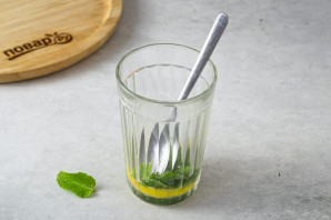 Коктейль с мятой Коктейль с мятой