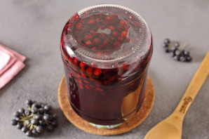 Компот из черноплодной рябины с лимонной кислотой на зиму