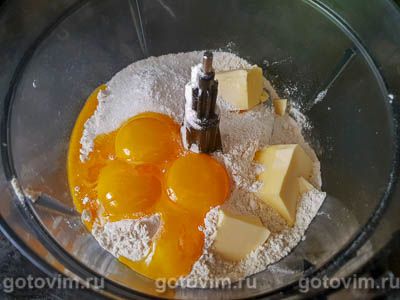 Песочный пирог с вишней