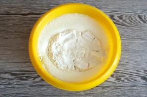 Клафути с вишней в мультиварке