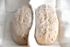 Ржаной хлеб на хмелевой закваске Ржаной хлеб на хмелевой закваске