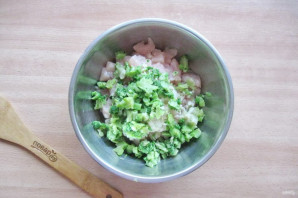 Куриные оладьи с брокколи