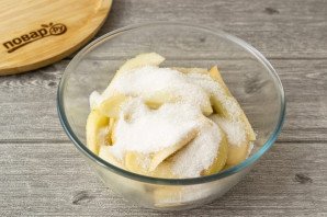 Груши вяленые в сушилке