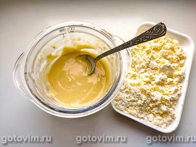 Заливной творожный пирог с бананами Заливной творожный пирог с бананами