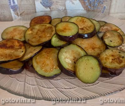 Закуска из жареных баклажанов с морковью и сладким перцем в кисло-сладком маринаде