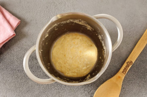 Кростата со сливами