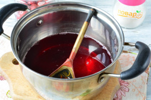 Компот из забродившей вишни Компот из забродившей вишни