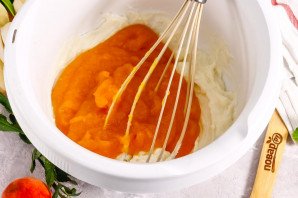 Муссовый торт "Персик" Муссовый торт "Персик"