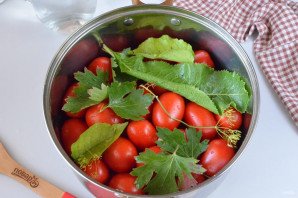 Помидоры квашеные на зиму Помидоры квашеные на зиму