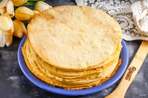 Торт "Наполеон" с грецкими орехами Торт "Наполеон" с грецкими орехами