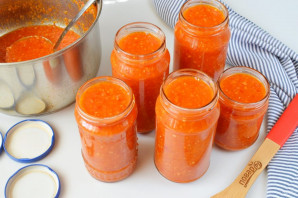 Аджика с острым перцем