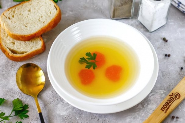 Консоме из телятины Консоме из телятины