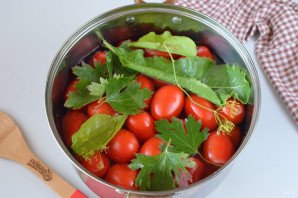 Помидоры квашеные на зиму Помидоры квашеные на зиму