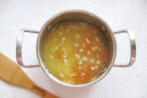 Куриный суп с сельдереем и рисом Куриный суп с сельдереем и рисом