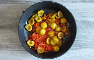 Харчо со сливами Харчо со сливами