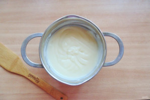 Шоколадный торт с кремом "Пломбир" Шоколадный торт с кремом "Пломбир"