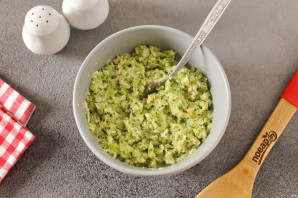 Котлеты из брокколи с манкой Котлеты из брокколи с манкой