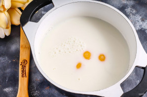 Торт "Наполеон" с грецкими орехами Торт "Наполеон" с грецкими орехами