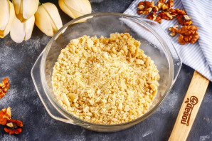 Торт "Наполеон" с грецкими орехами Торт "Наполеон" с грецкими орехами