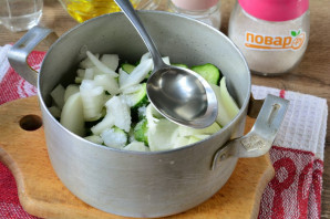 Огурцы "Нежинские" без стерилизации на зиму Огурцы "Нежинские" без стерилизации на зиму