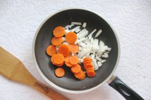 Куриный суп с сельдереем и рисом Куриный суп с сельдереем и рисом