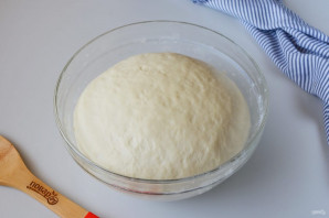 Багет с сыром и чесноком Багет с сыром и чесноком