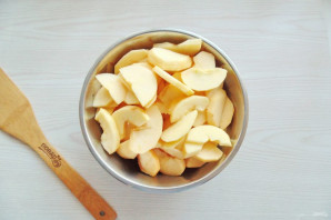 Карамельное варенье из яблок Карамельное варенье из яблок