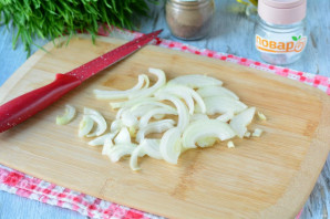 Рыба запеченная с чесноком в духовке Рыба запеченная с чесноком в духовке