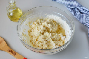 Багет с сыром и чесноком Багет с сыром и чесноком