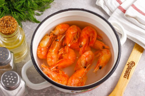 Суп из кабачков с креветками Суп из кабачков с креветками