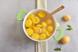 Абрикосовый компот Абрикосовый компот