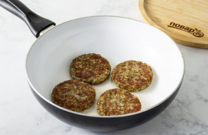 Котлеты из чечевицы Котлеты из чечевицы