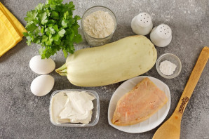 Рулет из кабачков с семгой и сыром Рулет из кабачков с семгой и сыром