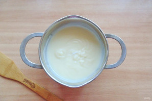 Шоколадный торт с кремом "Пломбир" Шоколадный торт с кремом "Пломбир"