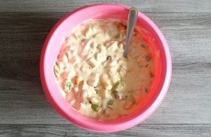 Пирог с ревенем и яблоками в мультиварке Пирог с ревенем и яблоками в мультиварке